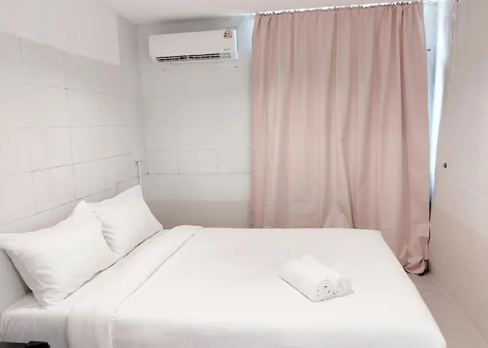 Mitr - Sukhumvit 2 - Bts Nana มิตร สุขุมวิท 2 บีทีเอสนานา